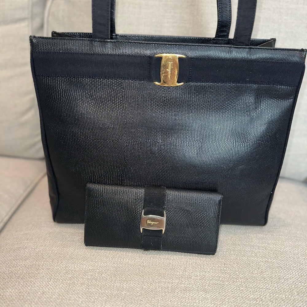 Salvatore Ferragamo Lizard Embossed Vara Tote + Matching Wallet Set • Vintage